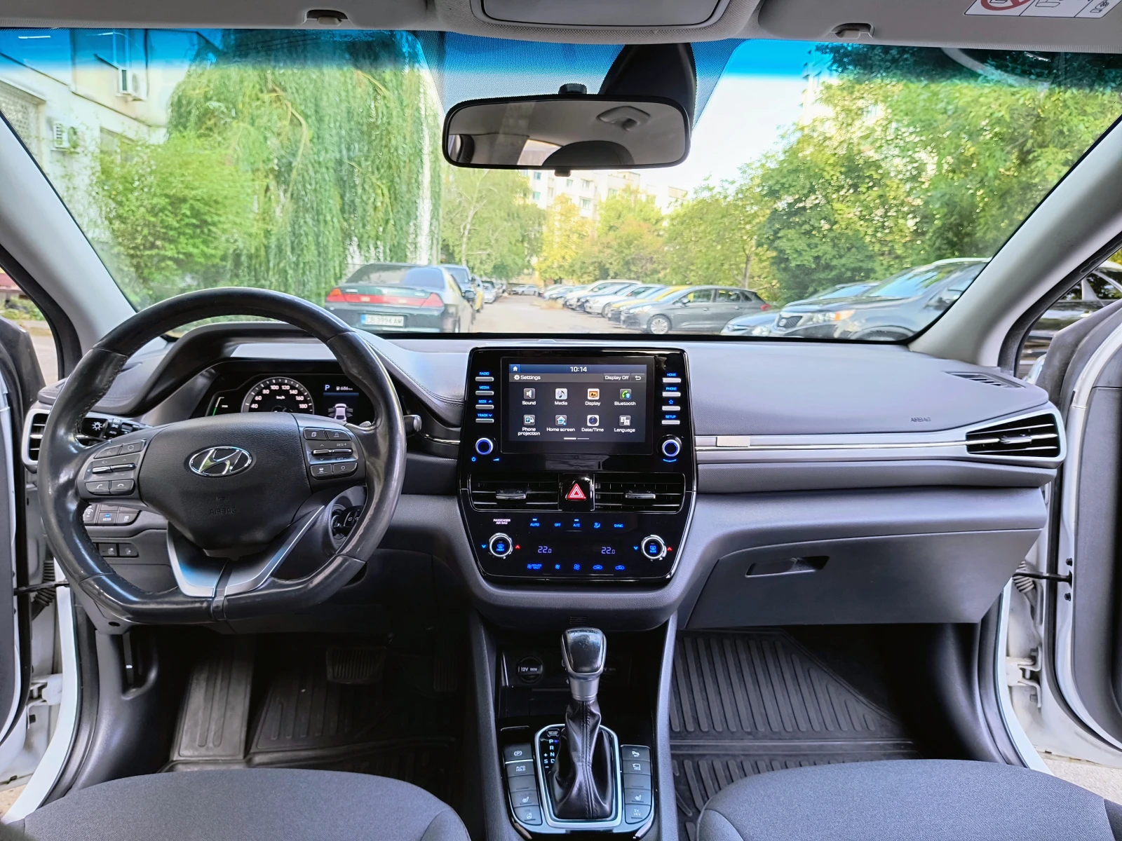 Hyundai Ioniq PLUG-IN HYBRID 2021г, снимка 12 - Автомобили и джипове - 55805298