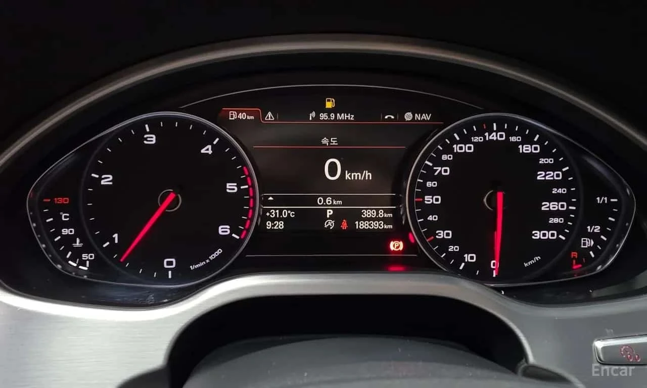 Audi A8 * 4.2 TDI Quattro LWB * ЦЕНА ДО БГ, снимка 8 - Автомобили и джипове - 56235344