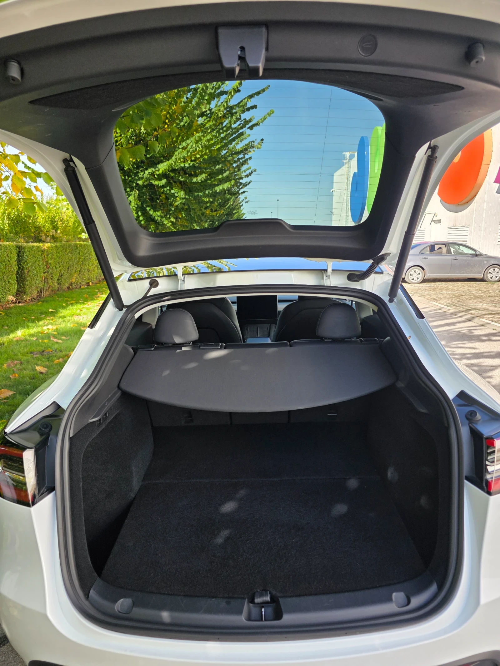 Tesla Model Y ���������� Dual Motors Long Range  | Mobile.bg � ����������� 15