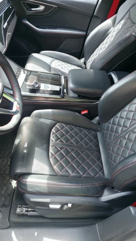 Audi Q7 S line, снимка 9