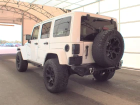     Jeep Wrangler 2016* SAHARA*  * 73 000* 3.6