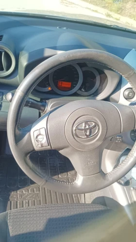 Toyota Rav4 | Mobile.bg    3
