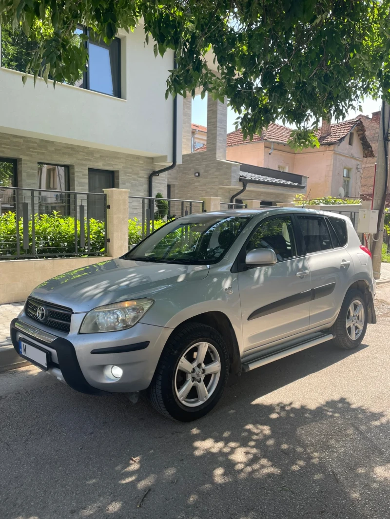 Toyota Rav4 2.2 136 к.с, снимка 2 - Автомобили и джипове - 48089736