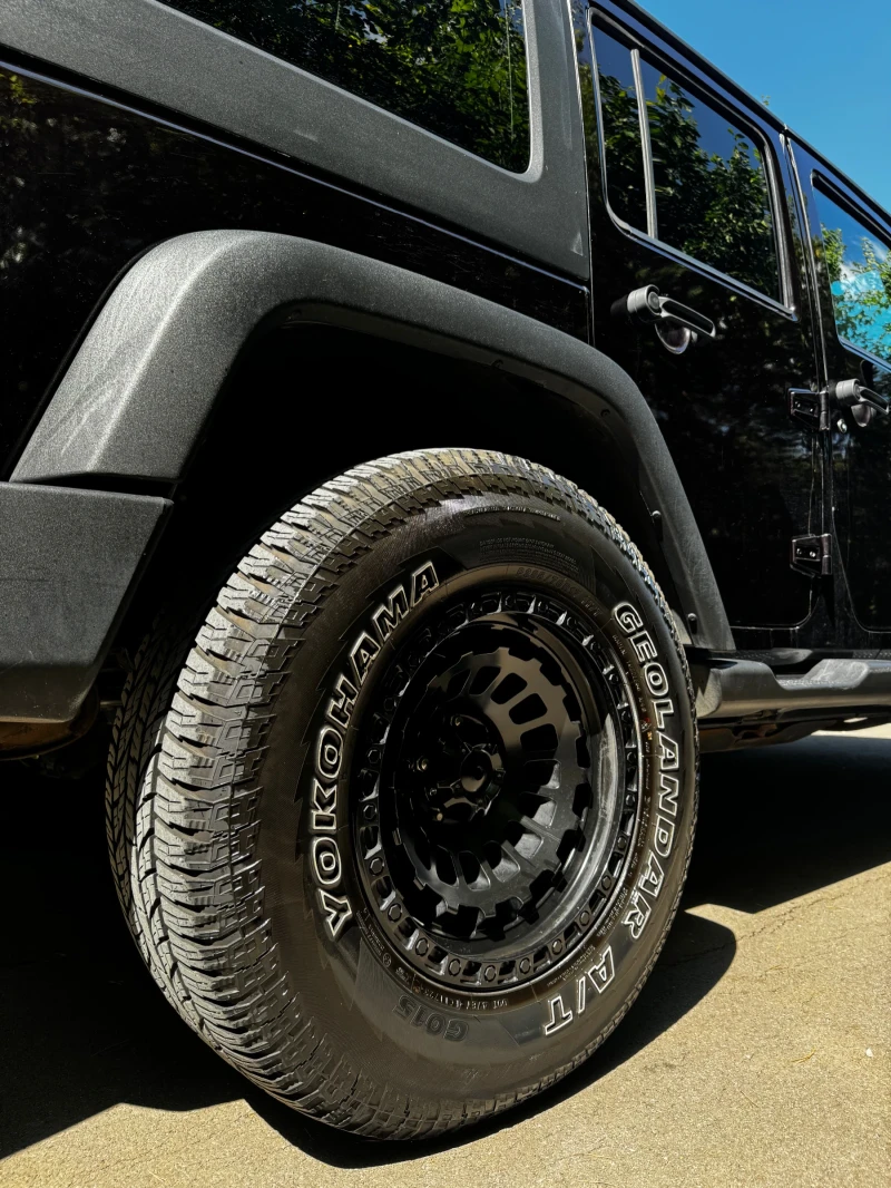 Jeep Wrangler 3.6i SAHARA, снимка 6 - Автомобили и джипове - 52408988