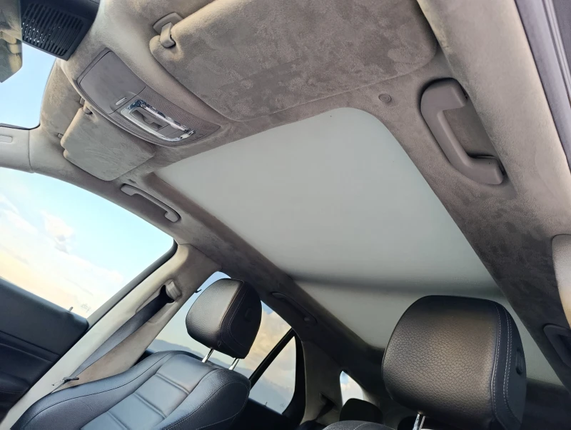 Mercedes-Benz GLE 400 400d * AMG* Nigth* Burm* Pano* 4MATIK* , снимка 13 - Автомобили и джипове - 52316209