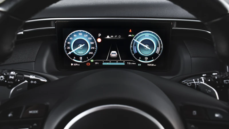 Hyundai Tucson 1.6 T-GDi PREMIUM Plug-in Hybrid 4x4 Automatic, снимка 12 - Автомобили и джипове - 52156519