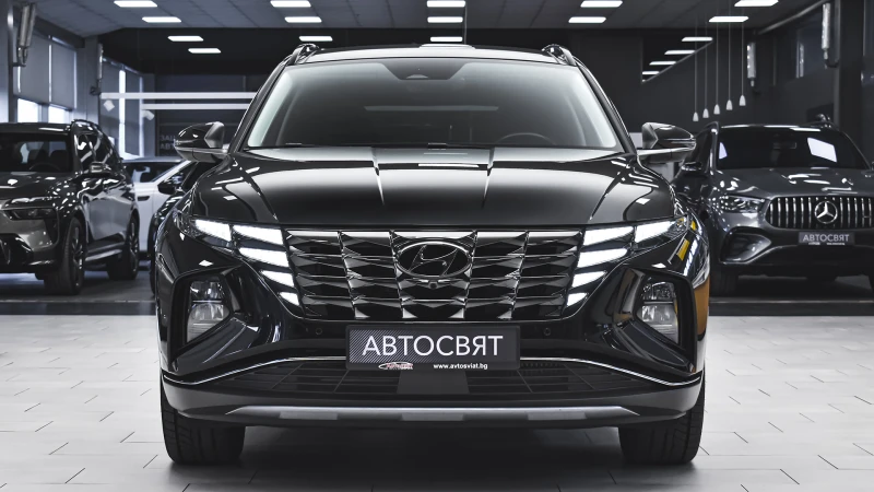 Hyundai Tucson 1.6 T-GDi PREMIUM Plug-in Hybrid 4x4 Automatic, снимка 2 - Автомобили и джипове - 52156519
