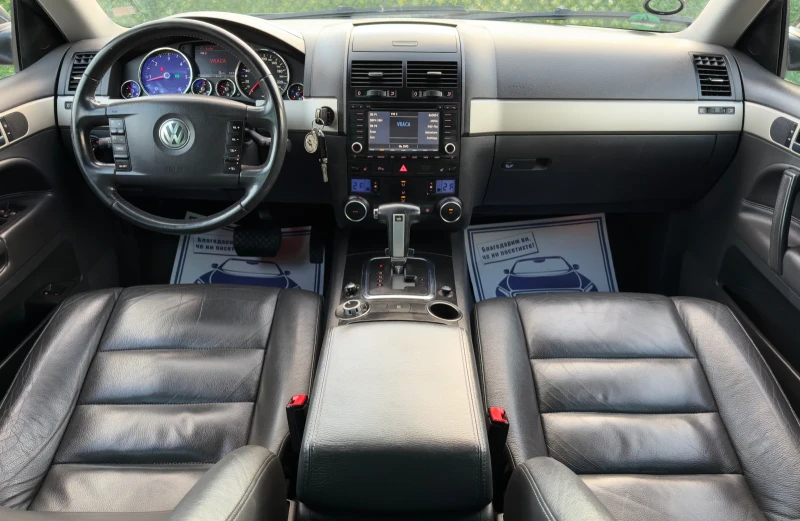 VW Touareg 3.0TDi ПРУЖИНА* FACELIFT* NAVI, снимка 10 - Автомобили и джипове - 52851545