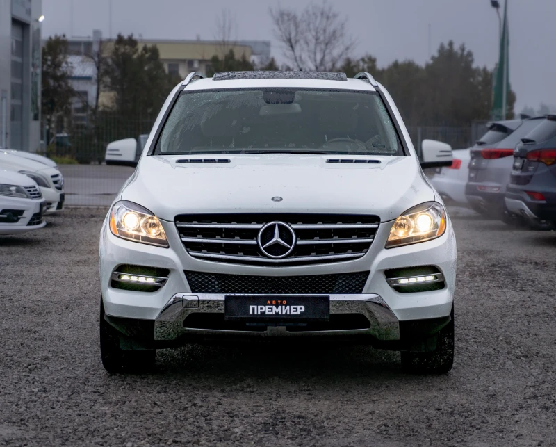 Mercedes-Benz ML 350 BlueTEC-4MATIC-ТОП-РЕАЛНИ КМ-ГАРАНЦИЯ!, снимка 2 - Автомобили и джипове - 53241495