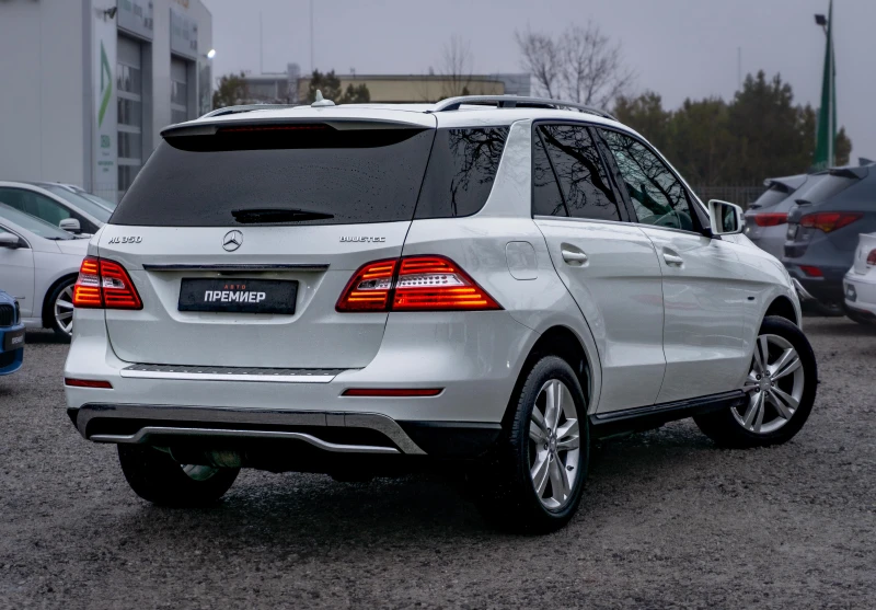 Mercedes-Benz ML 350 BlueTEC-4MATIC-ТОП-РЕАЛНИ КМ-ГАРАНЦИЯ!, снимка 4 - Автомобили и джипове - 53241495