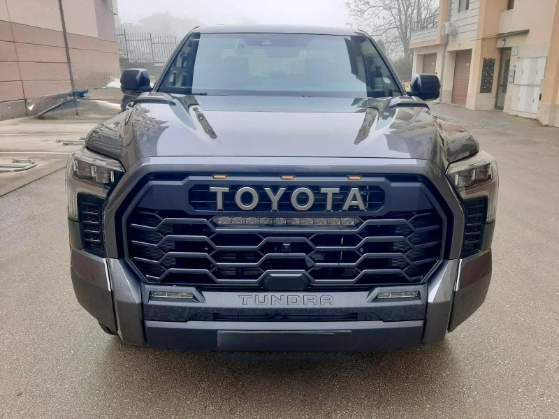 Toyota Tundra TRD PRO Crew+ 4WD+ I-Force Max+ , снимка 8 - Автомобили и джипове - 53491411