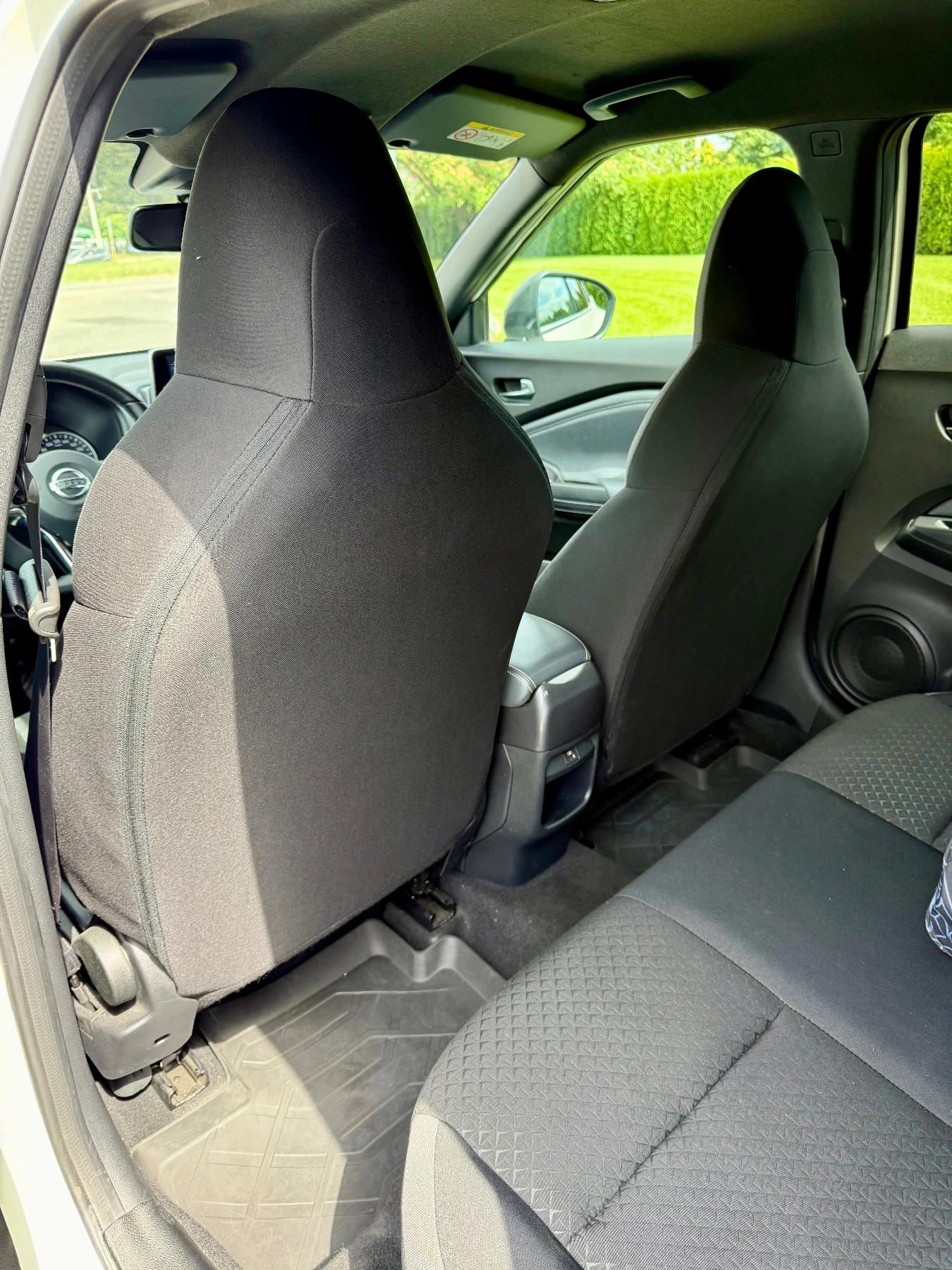 Nissan Juke 1.0 DIG-T N-Connecta TT DCT  - изображение 10