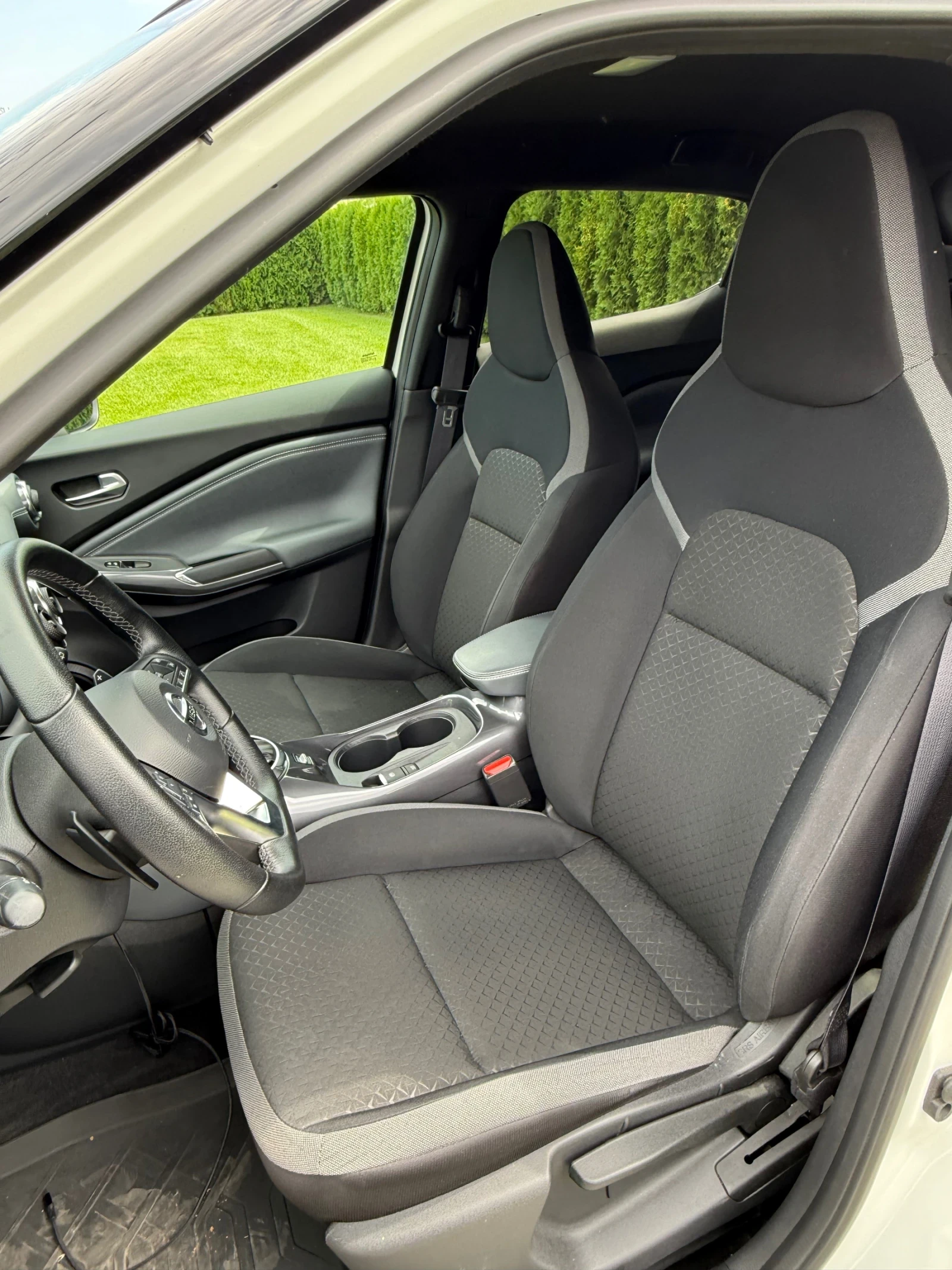 Nissan Juke 1.0 DIG-T N-Connecta TT DCT  - изображение 7