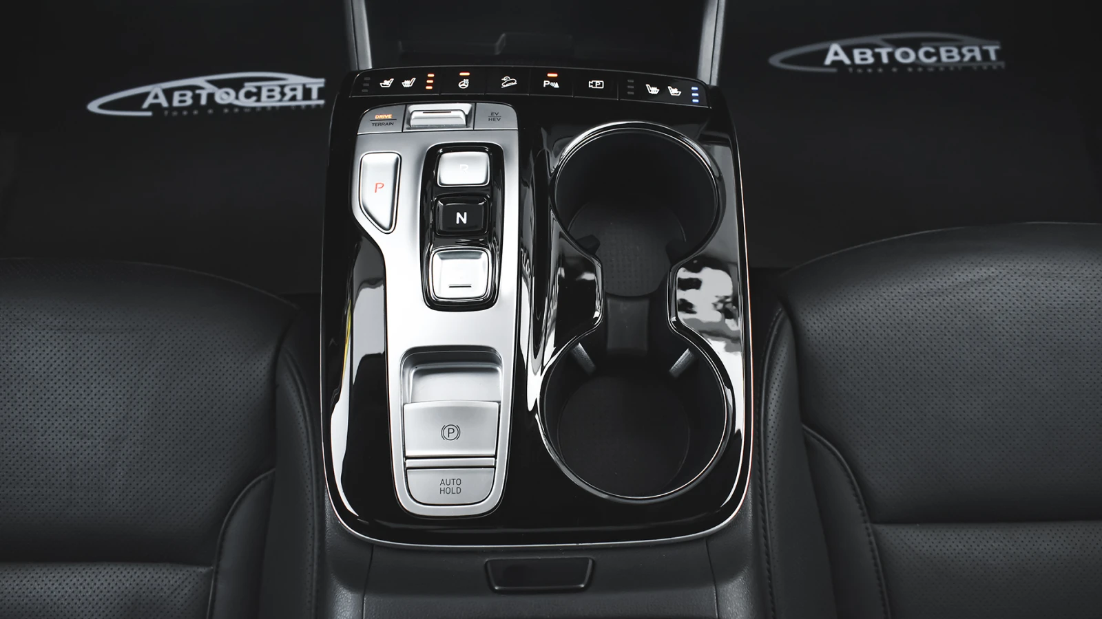 Hyundai Tucson 1.6 T-GDi PREMIUM Plug-in Hybrid 4x4 Automatic | Mobile.bg   11