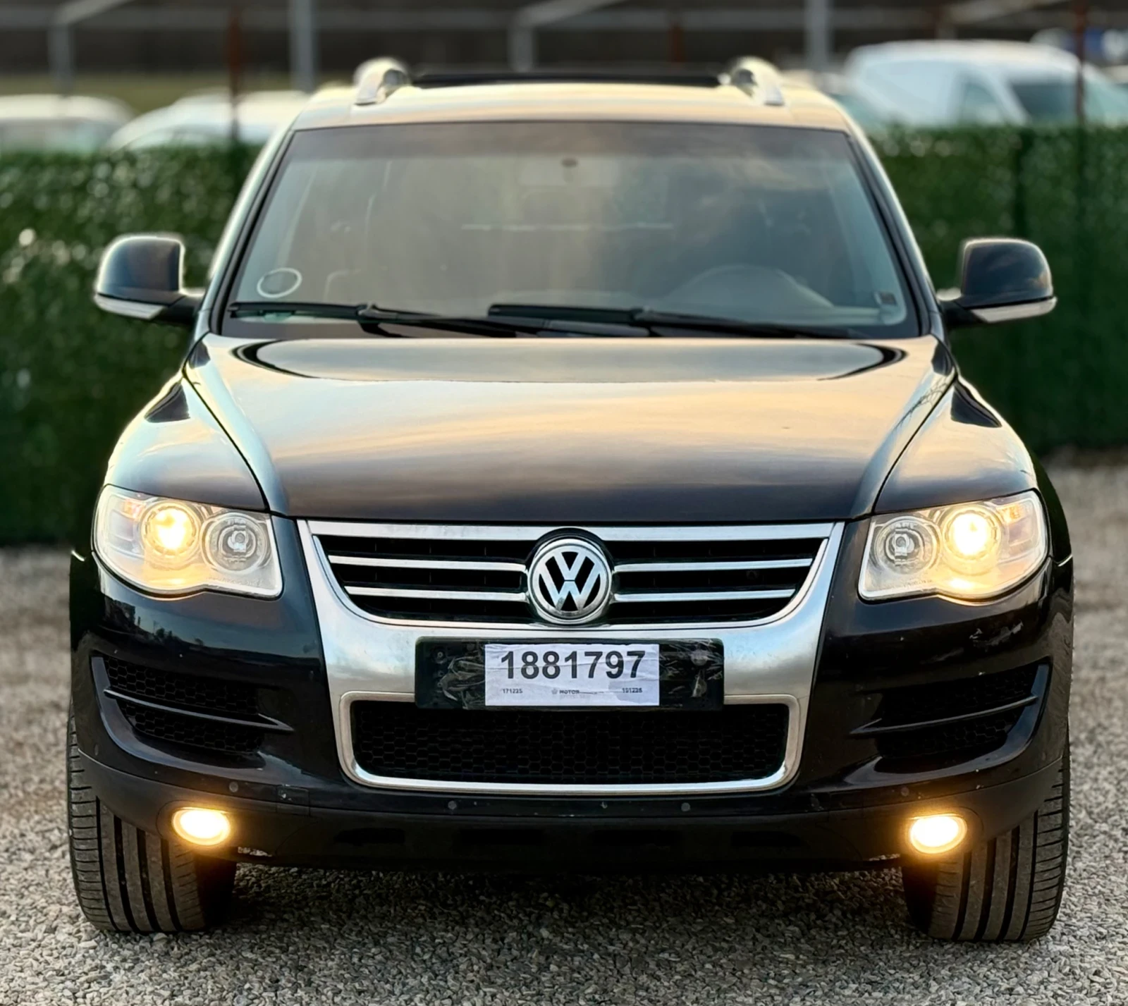 VW Touareg 3.0TDi ПРУЖИНА* FACELIFT* NAVI - изображение 2
