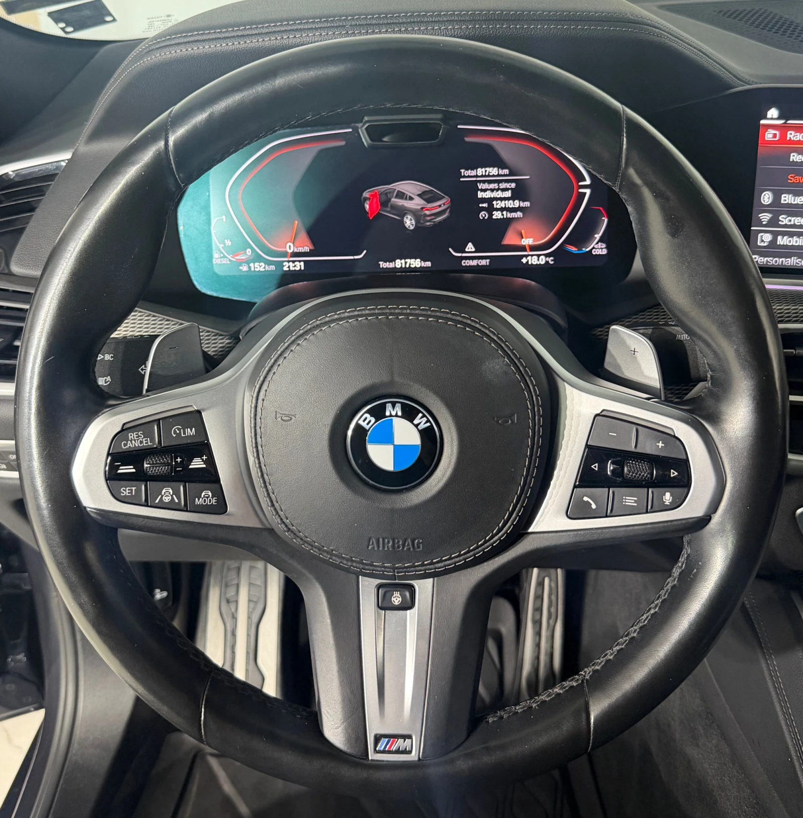 BMW X6 40d xDrive* M-Sport* HuD* Keyless* Pano, снимка 13 - Автомобили и джипове - 54191429