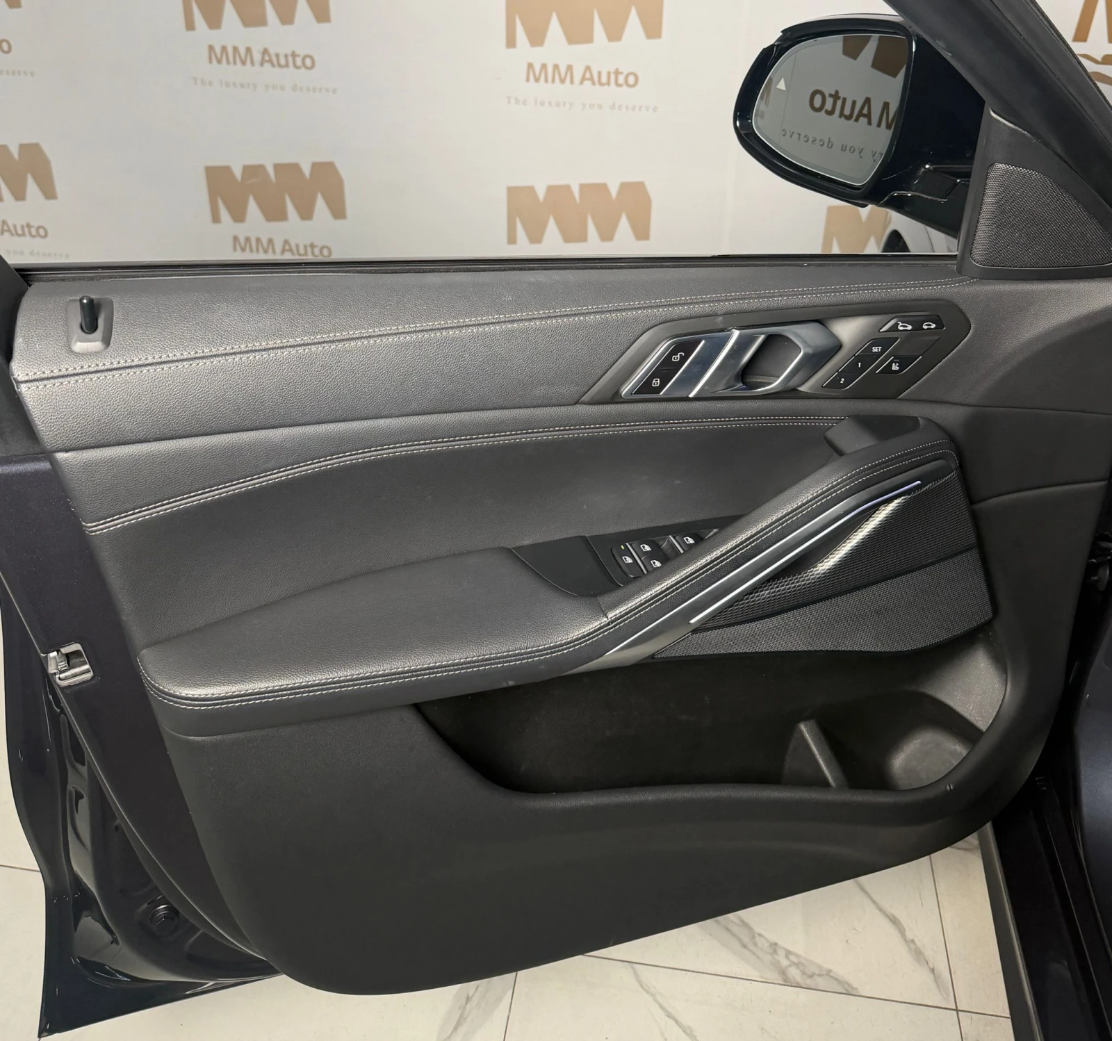 BMW X6 40d xDrive* M-Sport* HuD* Keyless* Pano, снимка 6 - Автомобили и джипове - 54191429