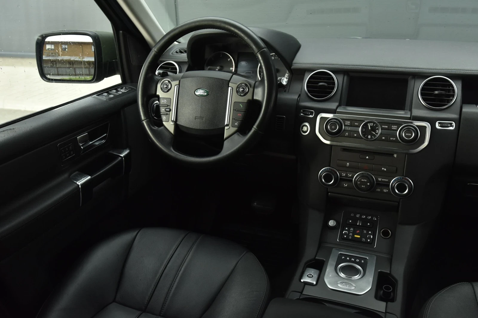 Land Rover Discovery IV , снимка 12 - Автомобили и джипове - 54370642