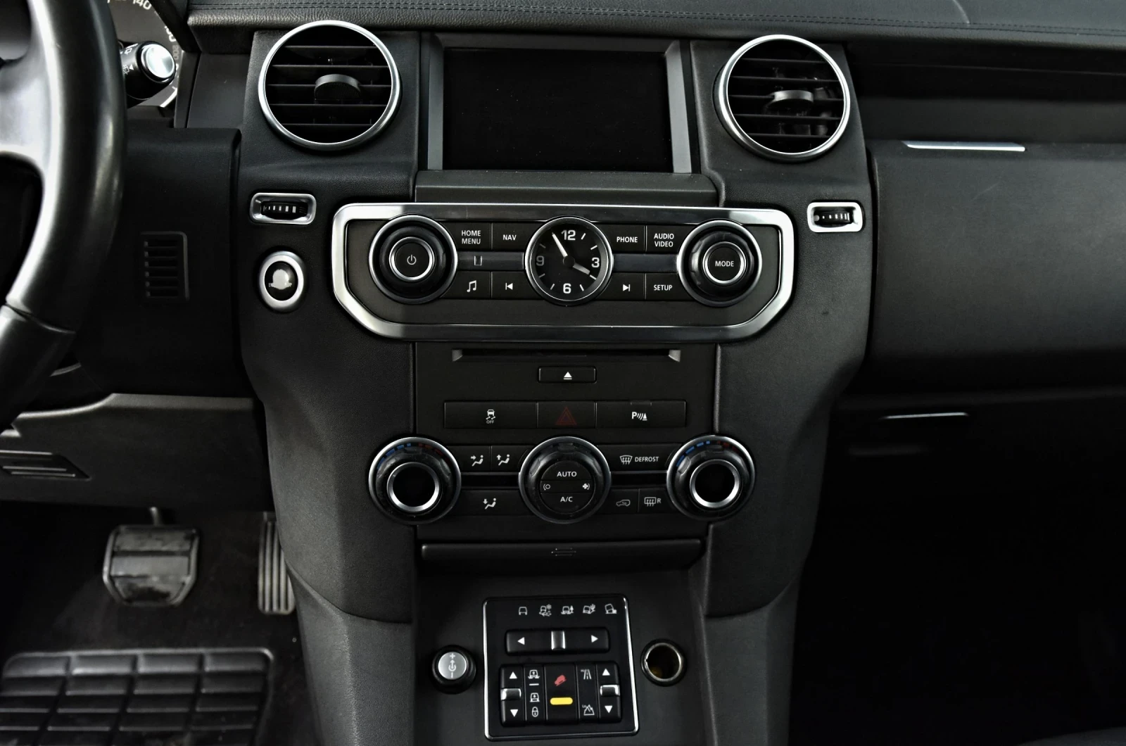 Land Rover Discovery IV , снимка 11 - Автомобили и джипове - 54370642