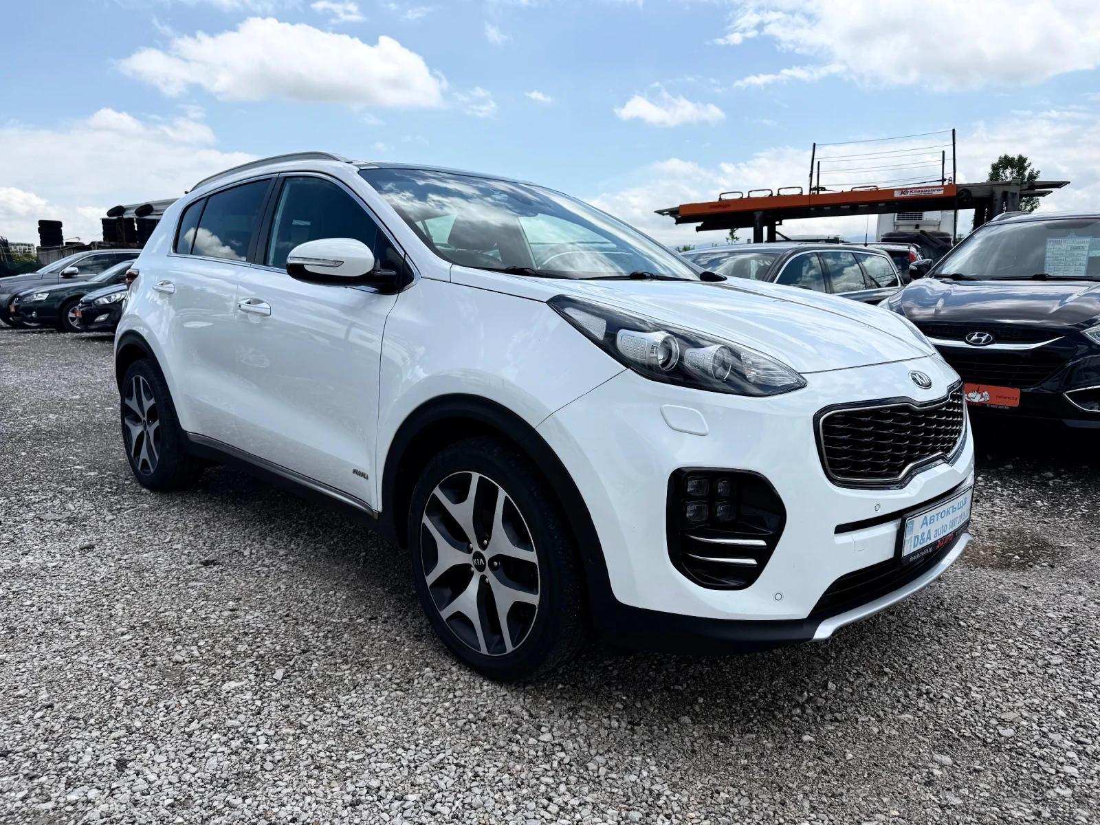 Kia Sportage GT Line* 4х4* Дистроник* Обдухване* JBL Швейцария, снимка 3 - Автомобили и джипове - 54754518