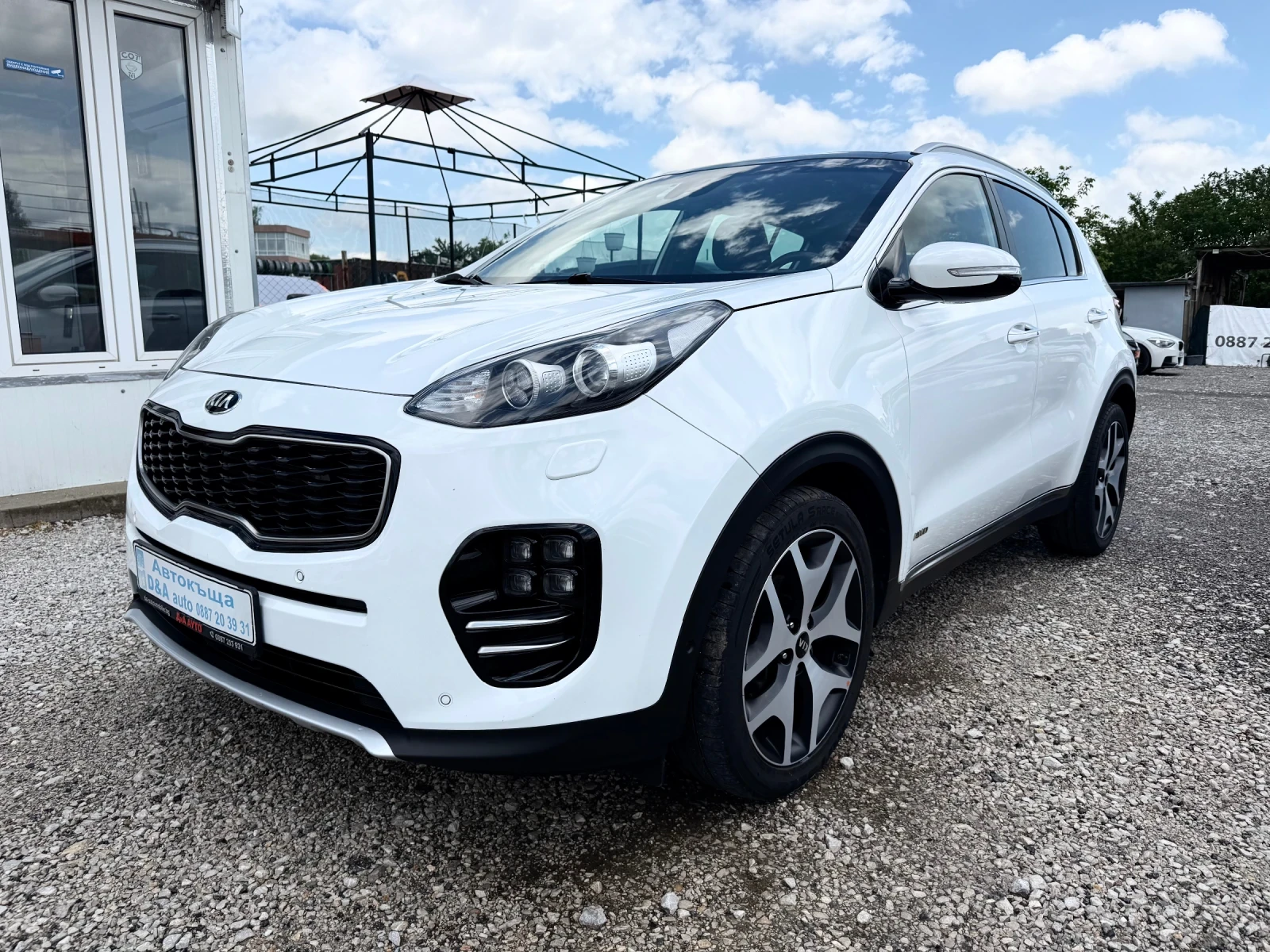 Kia Sportage GT Line* 4х4* Дистроник* Обдухване* JBL Швейцария, снимка 2 - Автомобили и джипове - 54754518