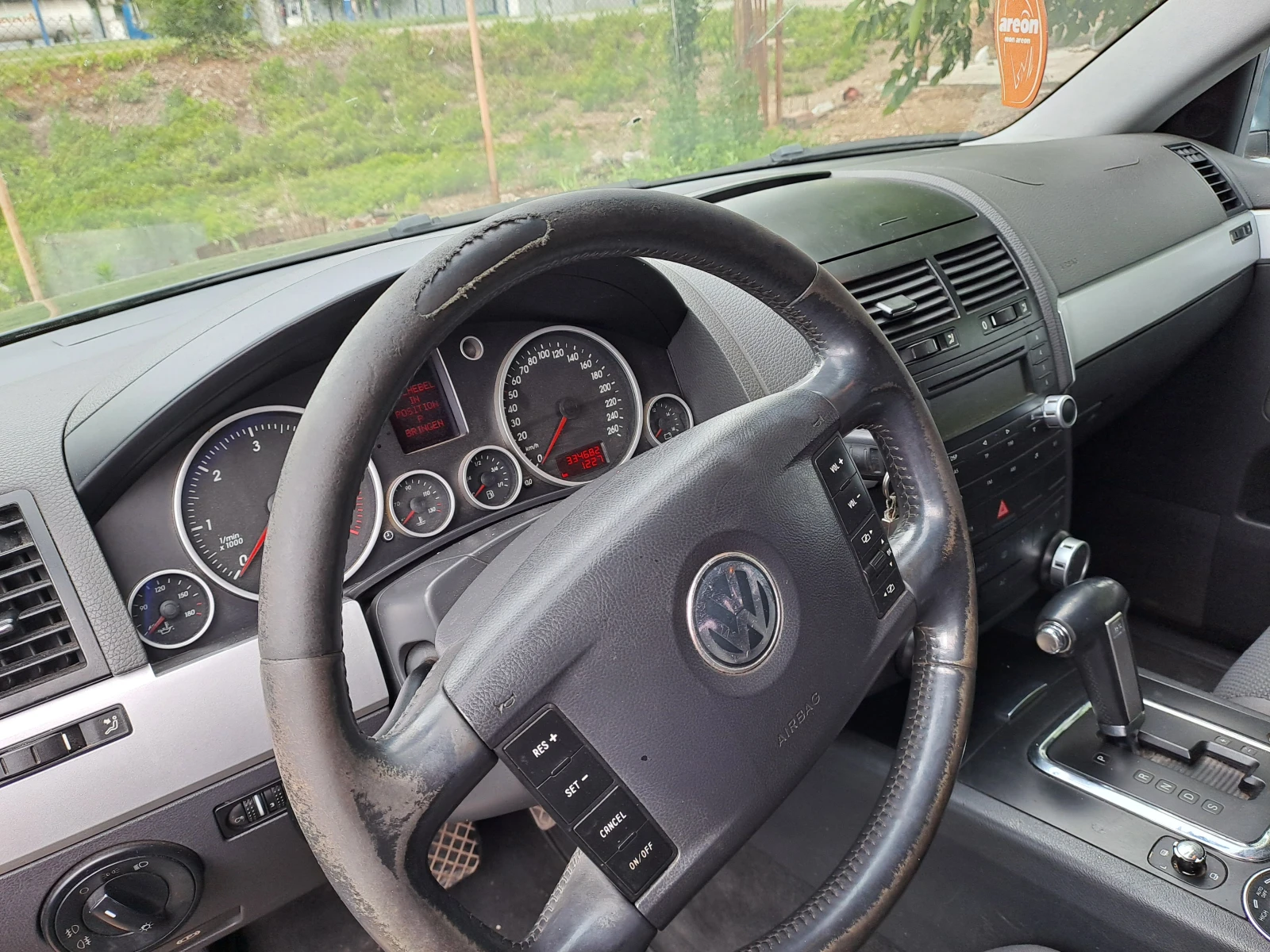 VW Touareg, снимка 5 - Автомобили и джипове - 54894507
