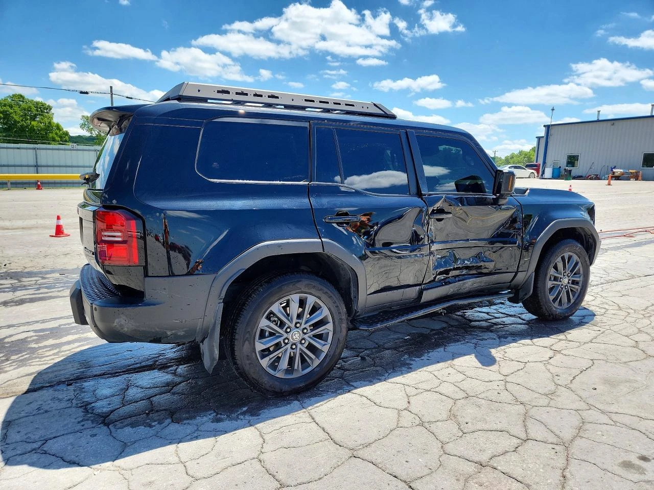 Toyota Land cruiser * BASE* KEYLESS* Camera* , снимка 5 - Автомобили и джипове - 55048131