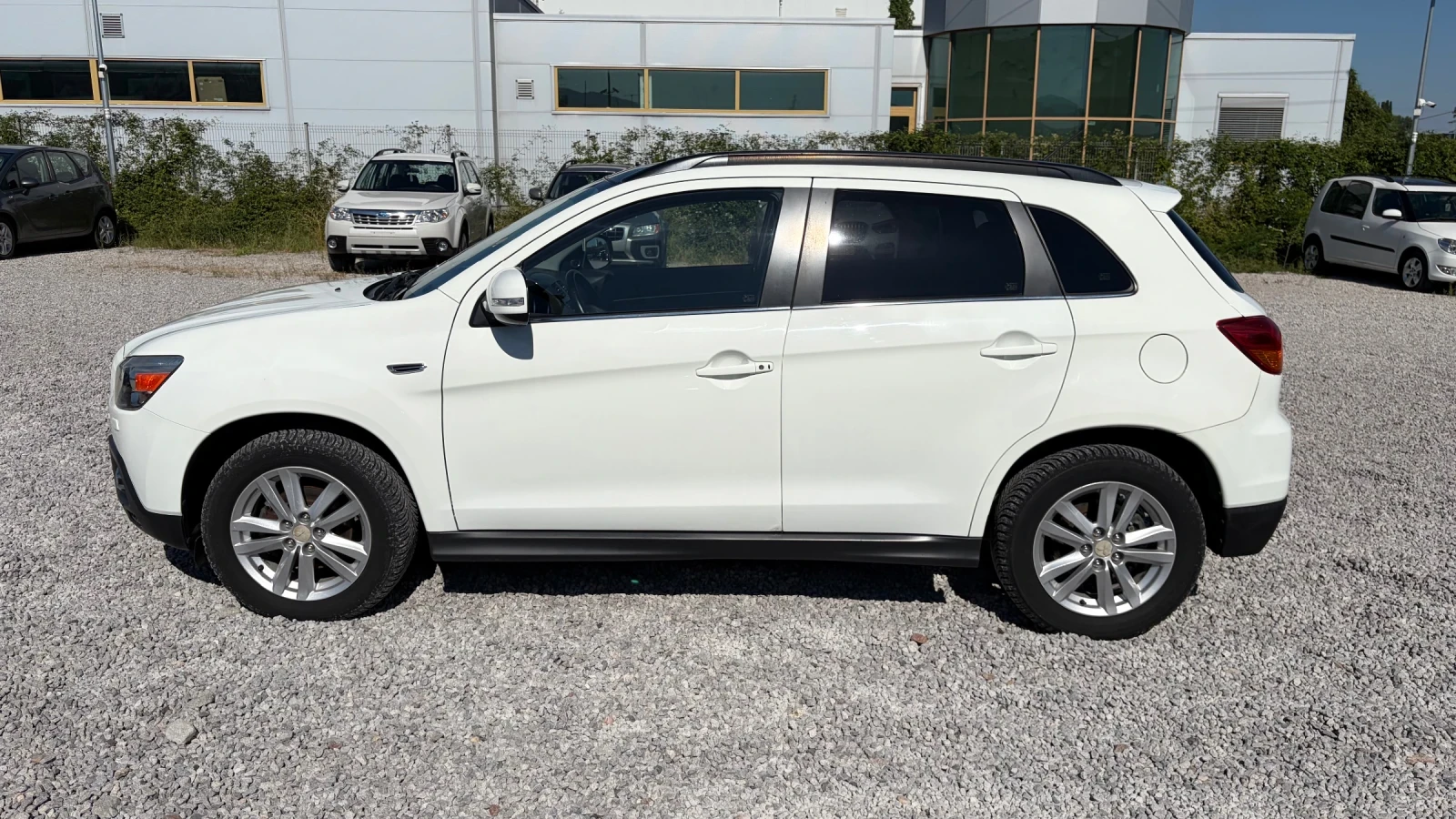 Mitsubishi ASX 1.8DID-150kc.4WD/Panorama, keyless, Navi./ , снимка 3 - Автомобили и джипове - 55483657