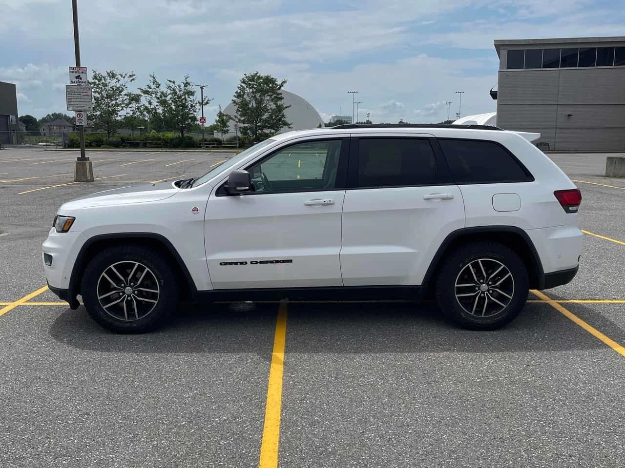 Jeep Grand cherokee * Trailhawk * CARFAX * ОПЦИЯ ЗА ФИНАНСИРАНЕ, снимка 15 - Автомобили и джипове - 55505498