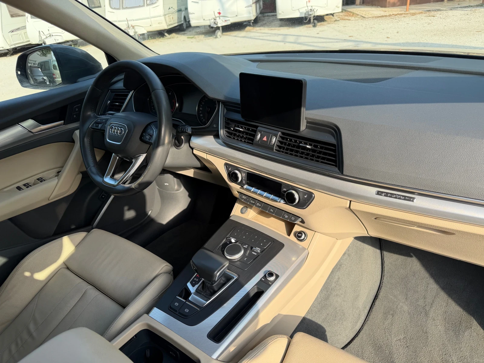 Audi Q5 40/2.0Tdi/Quattro/190ps, снимка 16 - Автомобили и джипове - 55897297