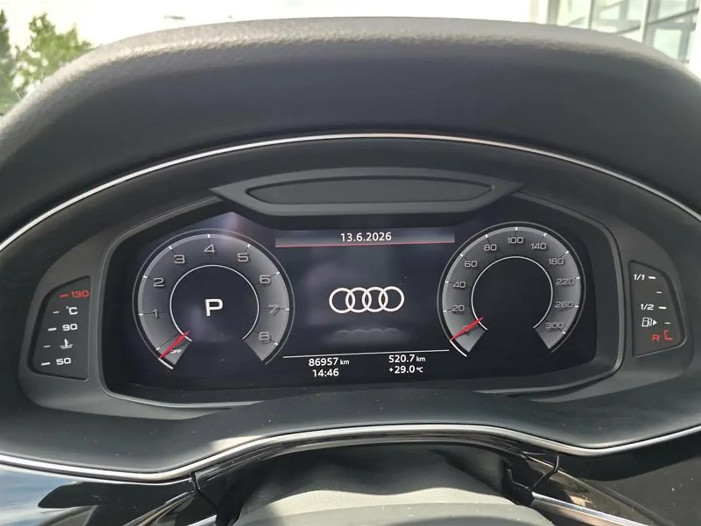 Audi Q8 quattro | CARFAX НАЛИЧЕН | 2019 | 86 838 км, снимка 8 - Автомобили и джипове - 56183221