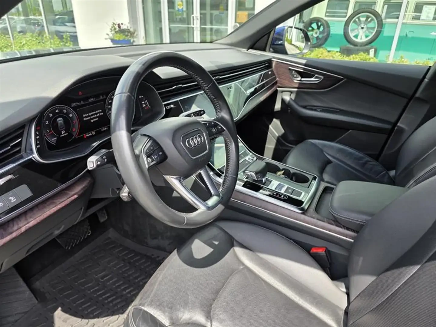 Audi Q8 quattro | CARFAX НАЛИЧЕН | 2019 | 86 838 км, снимка 5 - Автомобили и джипове - 56183221