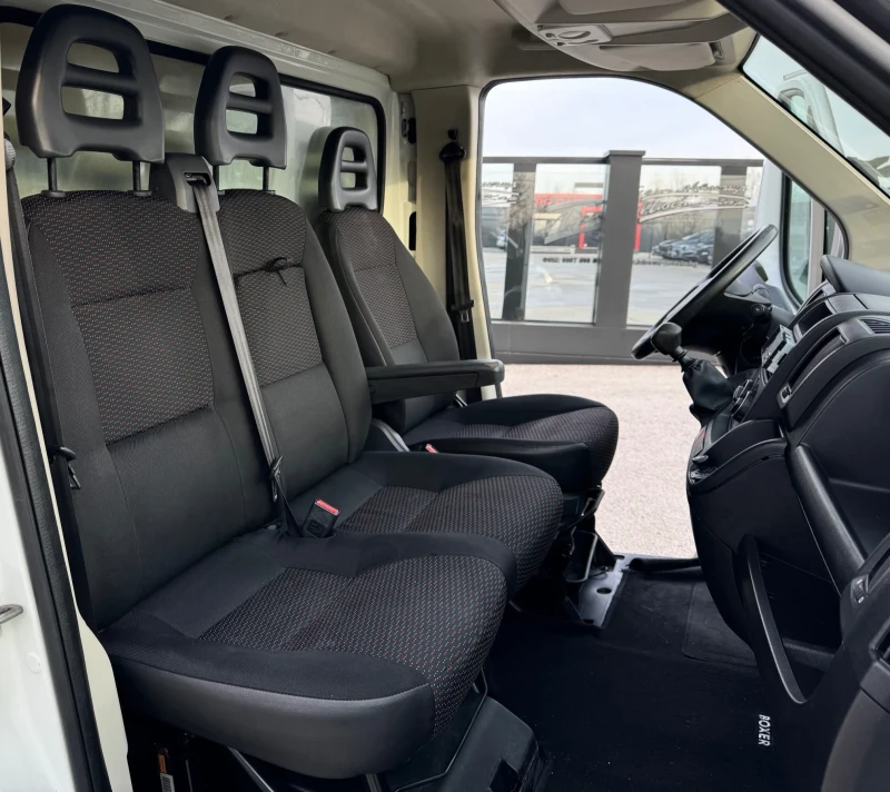 Peugeot Boxer, снимка 9 - Бусове и автобуси - 52628628