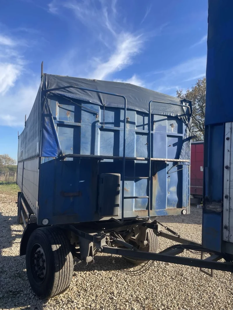 Трактор John Deere Тристранно самосвално ремарке, снимка 3 - Селскостопанска техника - 52282857