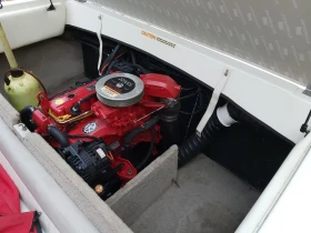 Моторна яхта Stingray Lx185, снимка 8