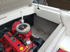 Моторна яхта Stingray Lx185, снимка 3
