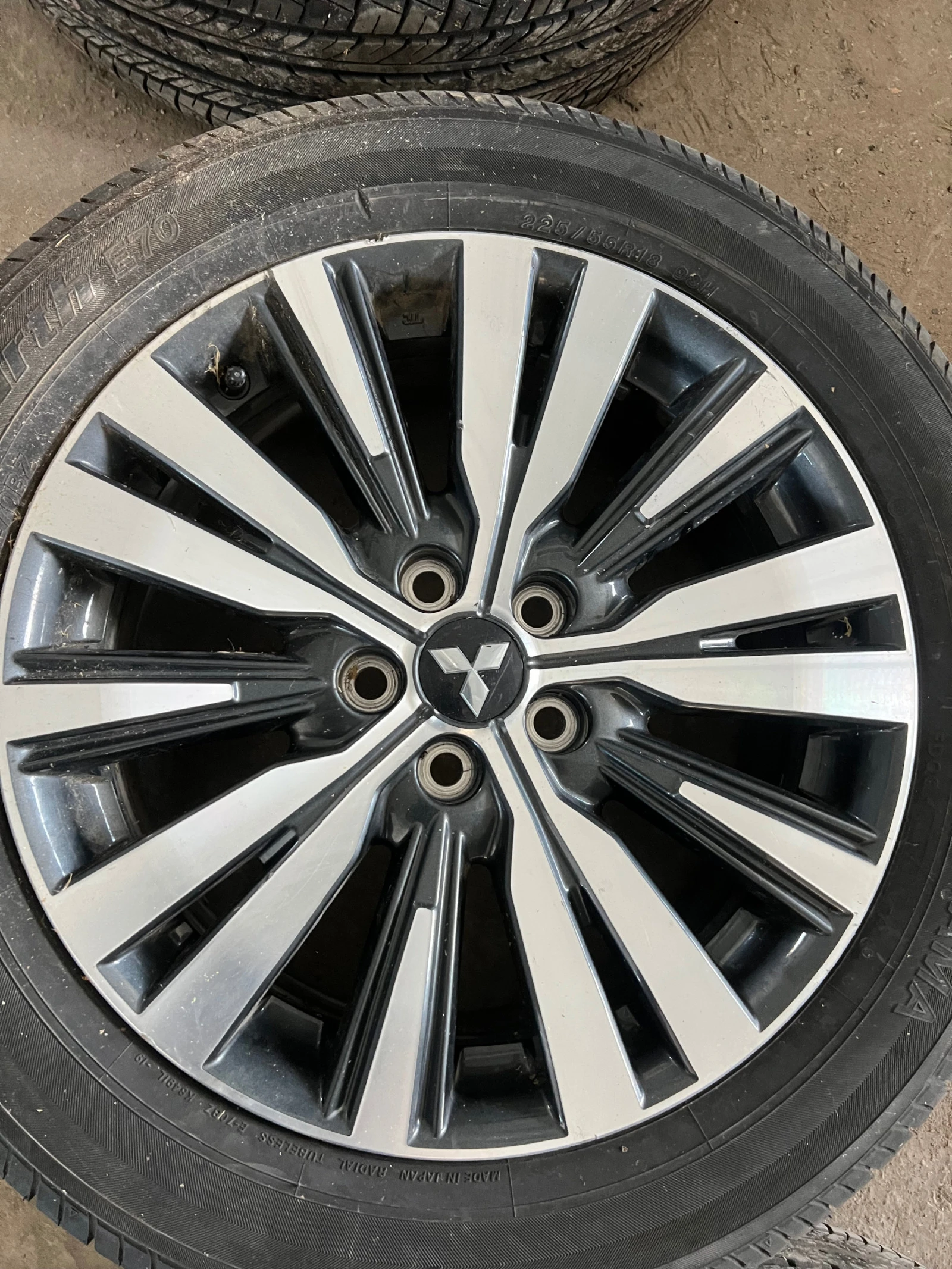   Mitsubishi Outlander | Mobile.bg   3