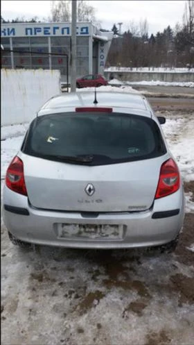 Renault Clio 1.5dci НА  ЧАСТИ, снимка 4