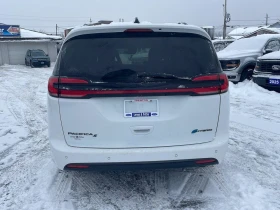 Chrysler Pacifica Hybrid* Premium S* АвтоКредит* (ЦЕНА ДО БГ), снимка 5