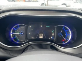 Chrysler Pacifica Hybrid* Premium S* АвтоКредит* (ЦЕНА ДО БГ), снимка 11