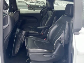 Chrysler Pacifica Hybrid* Premium S* АвтоКредит* (ЦЕНА ДО БГ), снимка 16