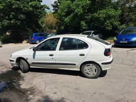 Renault Megane, снимка 5