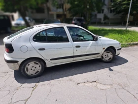 Renault Megane, снимка 2