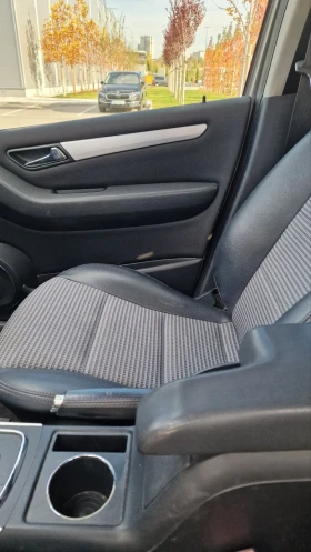 Mercedes-Benz B 200, снимка 6