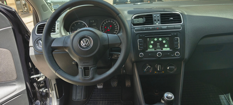 VW Polo 1.4 86к.с., снимка 11 - Автомобили и джипове - 46442444