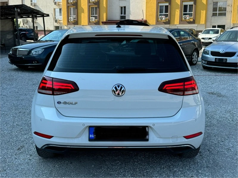 VW Golf e -GOLF* 36kWh* ТЕРМОПОМПА* РЕГИСТРАЦИЯ, снимка 7 - Автомобили и джипове - 46670892