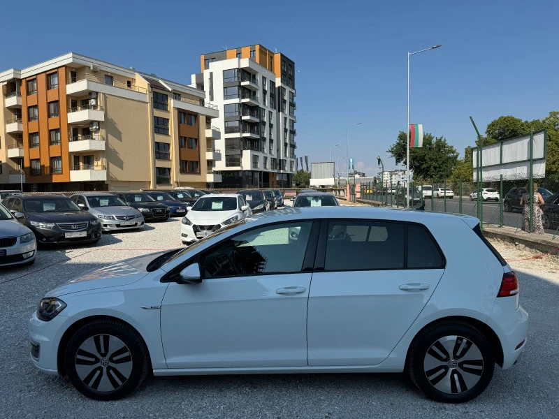 VW Golf e -GOLF* 36kWh* ТЕРМОПОМПА* РЕГИСТРАЦИЯ, снимка 5 - Автомобили и джипове - 46670892