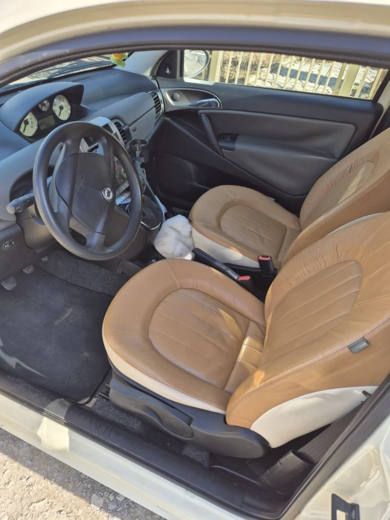 Lancia Ypsilon 1.2i, снимка 6 - Автомобили и джипове - 49107175