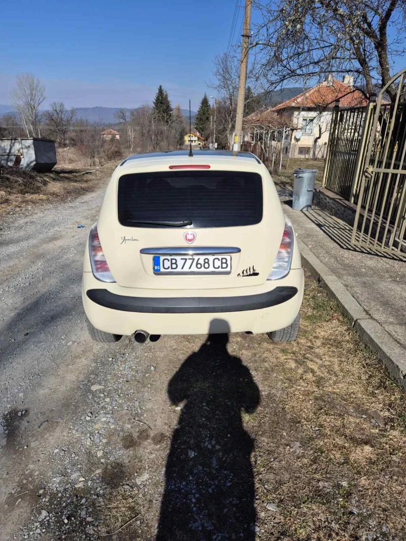 Lancia Ypsilon 1.2i, снимка 4 - Автомобили и джипове - 49107175