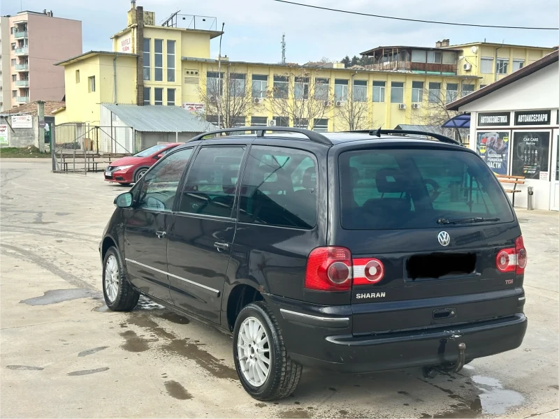 VW Sharan 1.9tdi 131, снимка 4 - Автомобили и джипове - 49115387